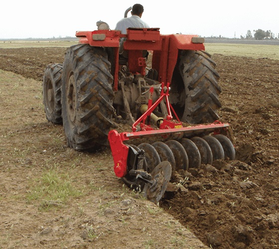 آسیب های متداول ادوات به خاک در کشاورزی